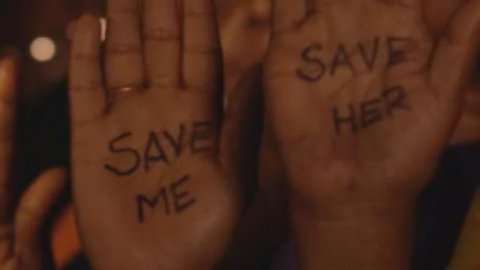  Mission Save Her (2016)
